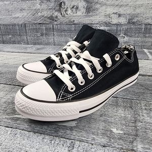Sold New Converse Chuck Taylor All Star Size 7.5